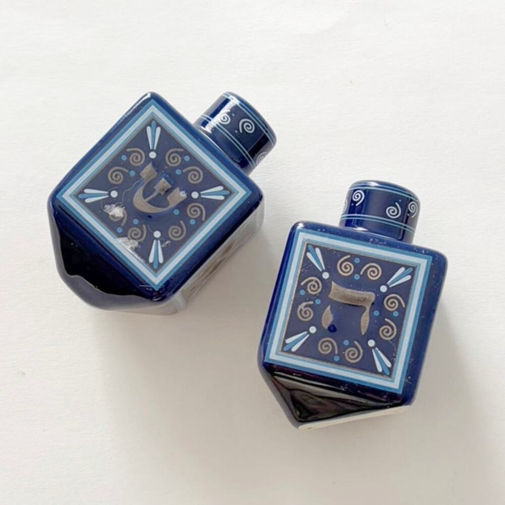 Set of Dreidel Salt and Pepper Shakers Blue Hanukkah Holiday